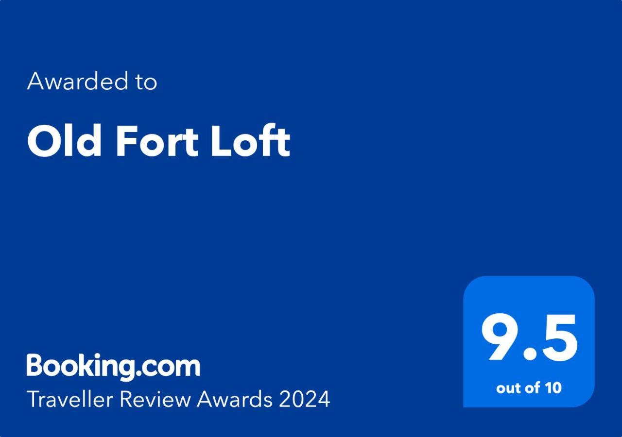 Old Fort Loft King & Queen Suites Nearest Accomodation To Marshals Museum Power Your Ev For Free! Fort Smith Luaran gambar