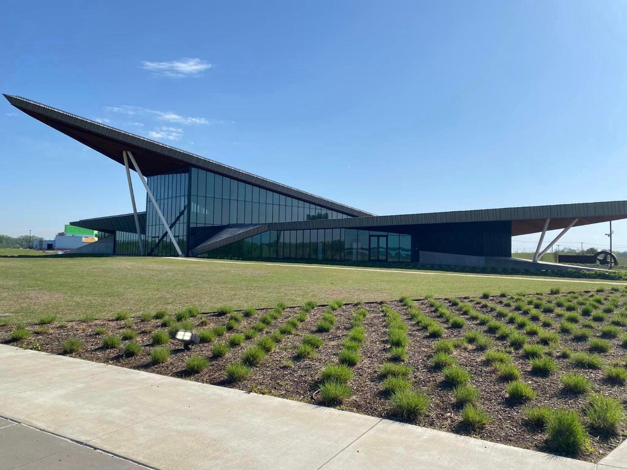 Old Fort Loft King & Queen Suites Nearest Accomodation To Marshals Museum Power Your Ev For Free! Fort Smith Luaran gambar